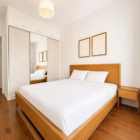 Very And Cozy 4p Apartment, Parc Monceau, 8th Arrondissement * Parijs